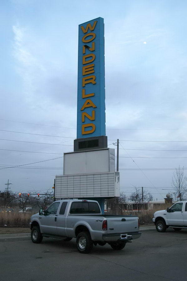 Wonderland Mall (Wonderland Shopping Center) - 2004 Photo